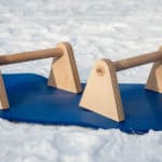 Edel Kraft Minibarren „to go“- Stabile Parallettes aus Holz für unterwegs 2